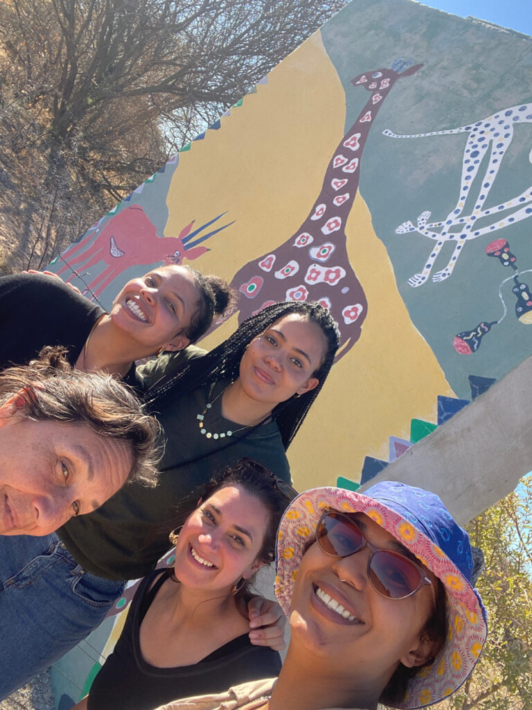 ARC-team-en-route-to-the-Kuru-Art-project